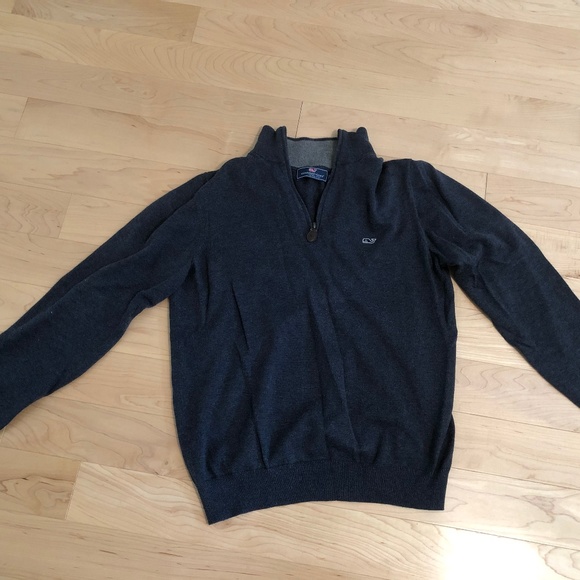 Vineyard Vines 1/4 zip - Picture 1 of 1